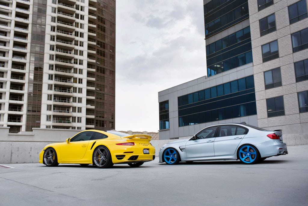 Фотосет обои BMW M3 и Porsche 911 Turbo S