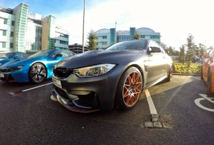 Сравниваем рев двигателей: BMW M2 vs. BMW M4 GTS Сравниваем рев двигателей: BMW M2 vs. BMW M4 GTS