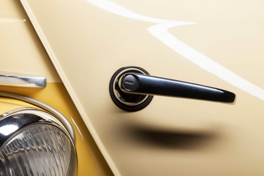 История BMW в фотографиях Оливера Солда. 1952–1959: 501; 507; Isetta; 600; 700