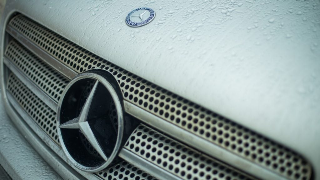 Разная самоуверенность: обзор и тест-драйв Mercedes-Benz ML W163 и BMW X5 E53