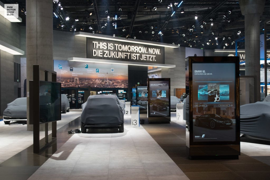 Стенд BMW на IAA 2017 во Франкфурте