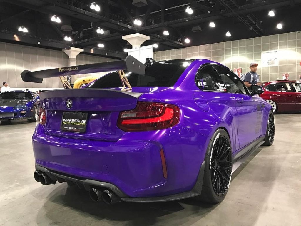 RevoZport BMW M2 Raze в сумасшедшем фиолетовом цвете от Impressive Wrap