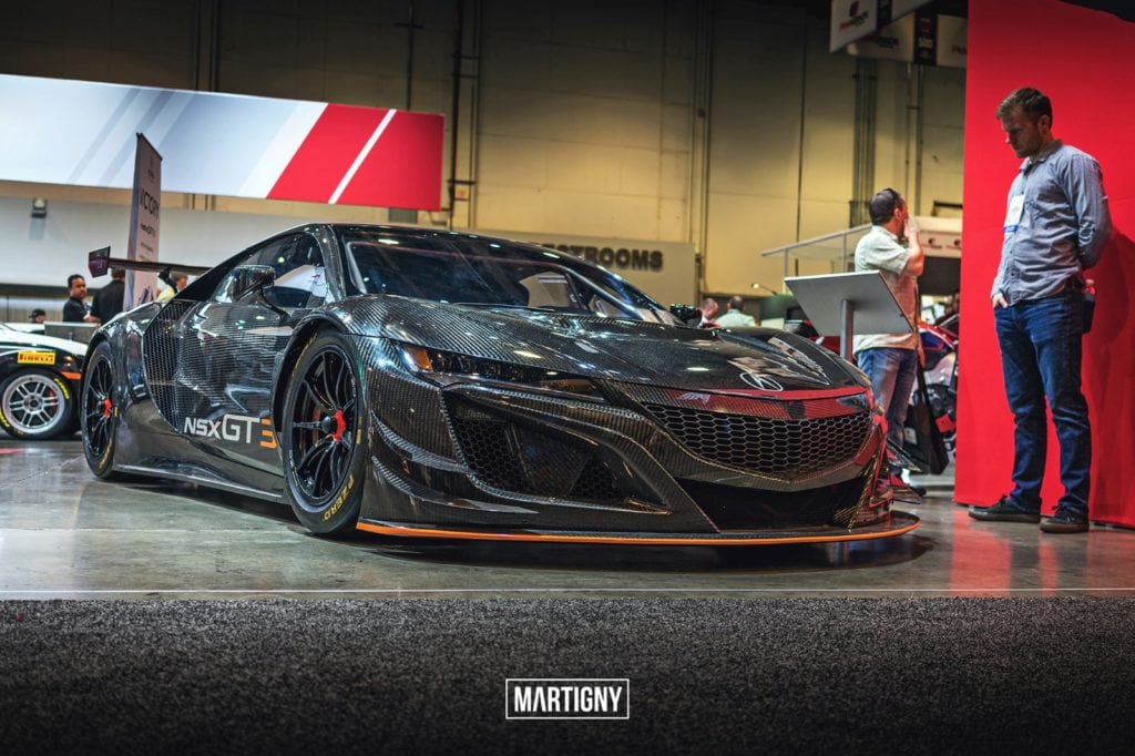 Исследуем SEMA 2017 вместе с Martigny Photo