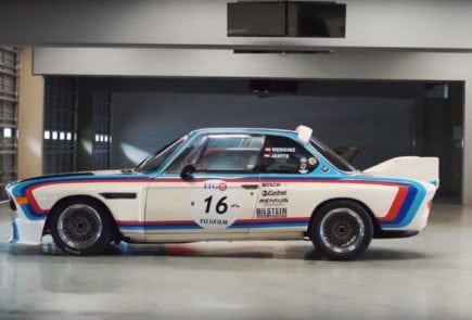 Видео: Two Faces – блистательный BMW 3.0 CSL из Японии Видео: Two Faces – блистательный BMW 3.0 CSL из Японии