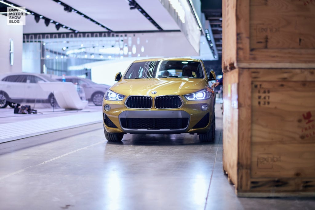 Эксклюзив: первые живые фото BMW X2 с NAIAS 2018 в Детройте