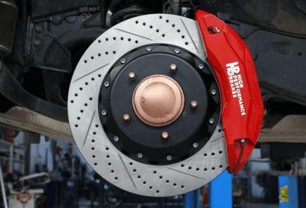 Как определить износ тормозных дисков и когда их пора менять