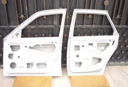 Двери из стеклопластика для автомобилей: преимущества и перспективы Двери из стеклопластика для автомобилей